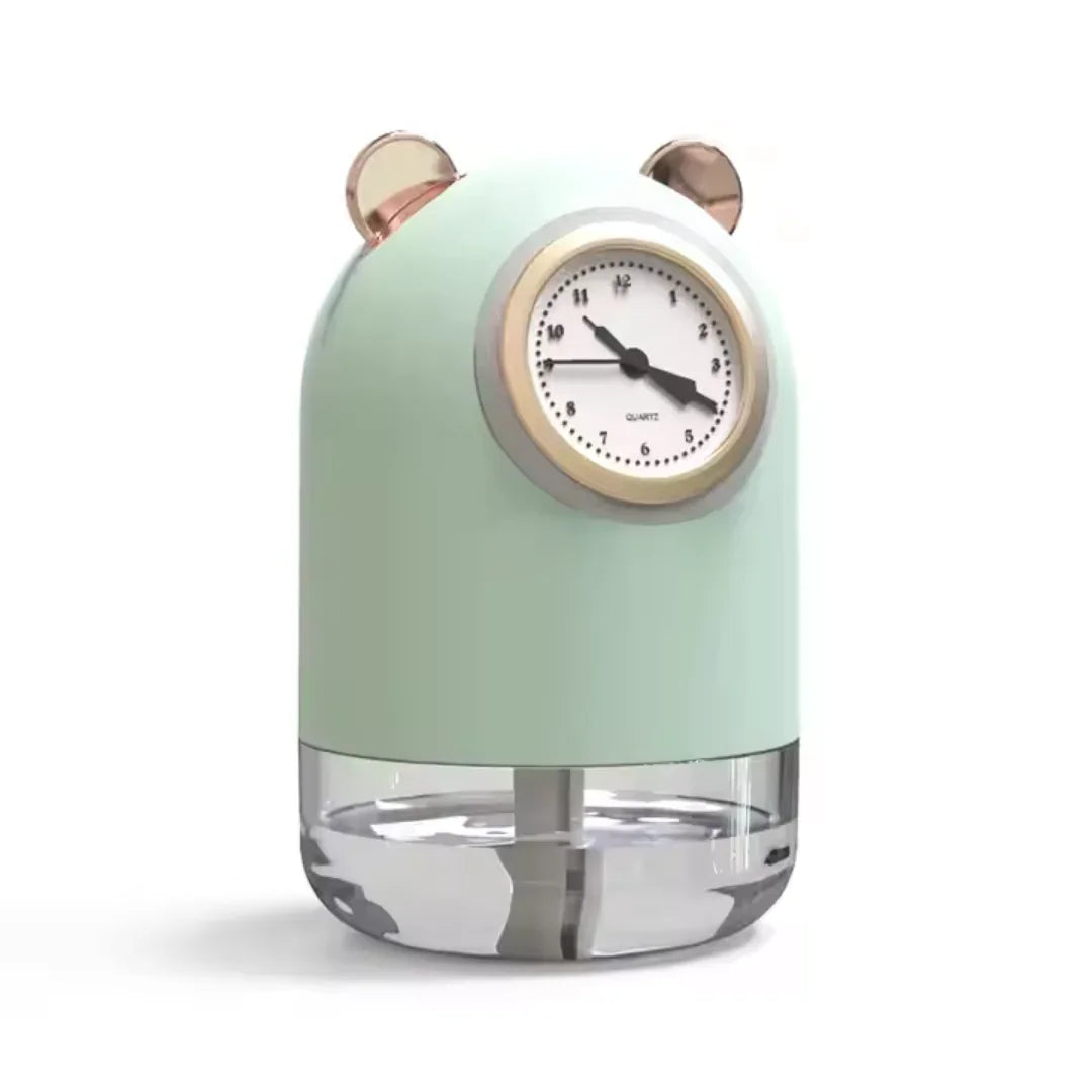 Bear-shaped clock humidifier